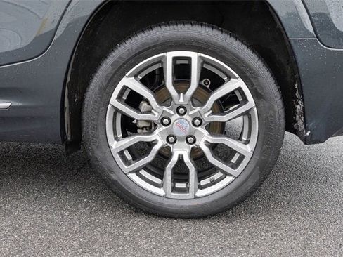 Used 2022 GMC Terrain Denali w/ Denali Premium Package image 6