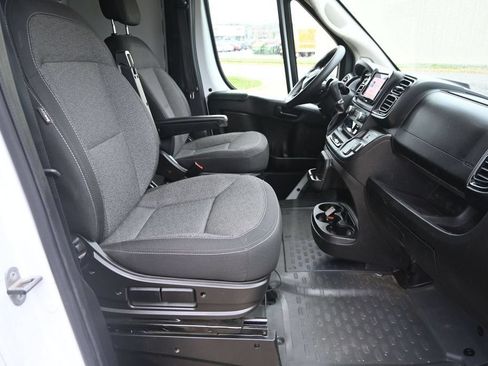 Used 2023 RAM ProMaster 3500 FWD image 30