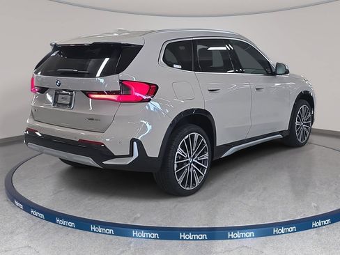 Certified 2026 BMW X1 xDrive28i w/ Convenience Package AWD/4WD image 4