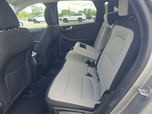 Used 2023 Ford Escape Active w/ Tech Pack #2 AWD/4WD image 8