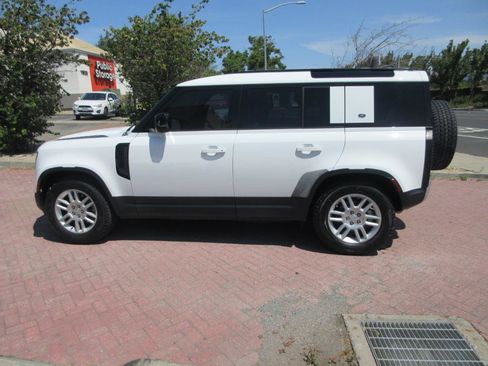 Used 2024 Land Rover Defender 110 S AWD/4WD image 3