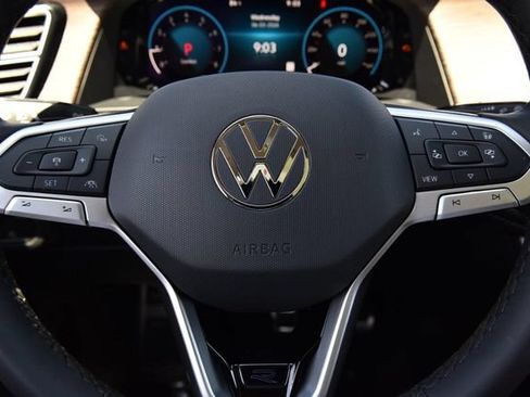 New 2026 Volkswagen Atlas SEL Premium R-Line AWD/4WD image 18