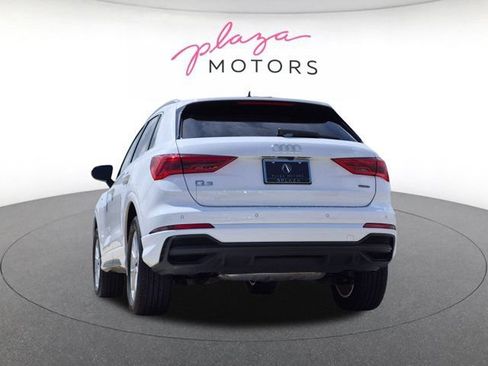 Certified 2025 Audi Q3 2.0T Premium w/ Convenience Package AWD/4WD image 7