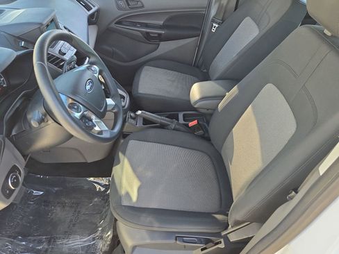 Used 2022 Ford Transit Connect XL image 4
