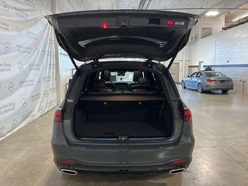 New 2026 Mercedes-Benz GLS 450 4MATIC image 6