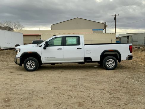 New 2026 GMC Sierra 2500 Pro image 2