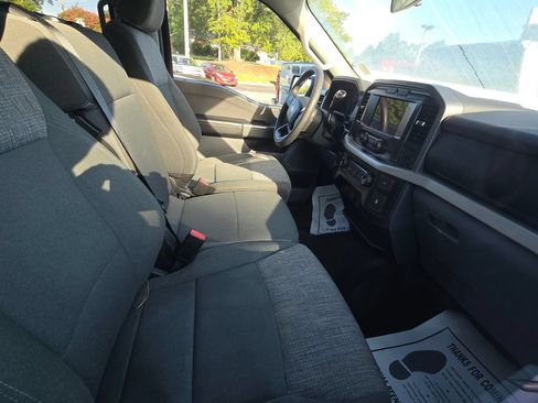 Used 2023 Ford F150 XLT RWD image 4
