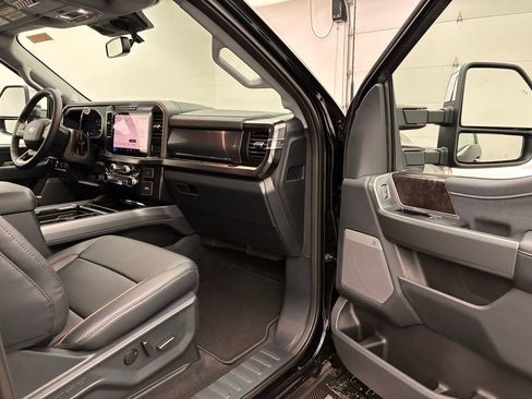 New 2026 Ford F350 Lariat w/ Chrome Package image 25