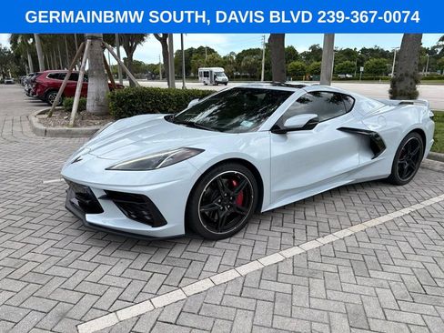 Used 2020 Chevrolet Corvette Stingray Preferred Cpe w/ 2LT Preferred Equipment Group RWD image 3
