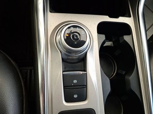 Certified 2021 Ford Explorer Limited RWD image 16