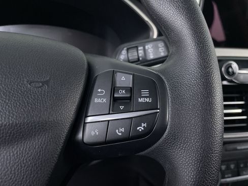 Used 2020 Ford Escape SE image 26