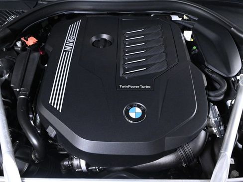 Used 2021 BMW 840i Gran Coupe w/ M Sport Package image 25