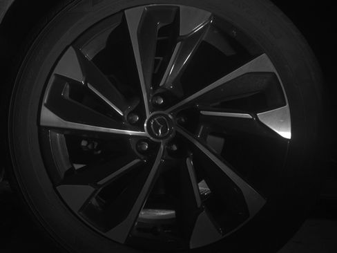 Used 2025 MAZDA CX-50 2.5 Hybrid w/ Premium Plus Pkg image 12