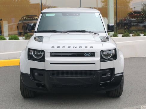 New 2026 Land Rover Defender 110 X-Dynamic SE AWD/4WD image 8