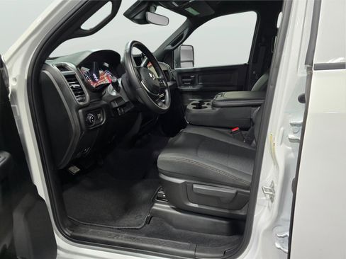 New 2026 RAM 3500 Tradesman image 7