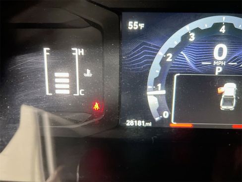 Used 2024 Toyota Tacoma SR5 image 12