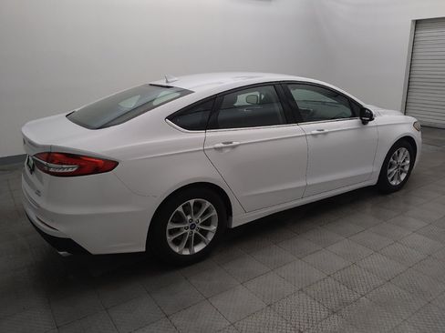 Used 2019 Ford Fusion SE FWD image 10