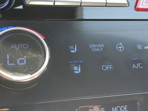 Certified 2025 Hyundai Santa Fe Limited FWD image 23