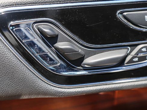 Used 2023 Lincoln Navigator Reserve AWD/4WD image 20