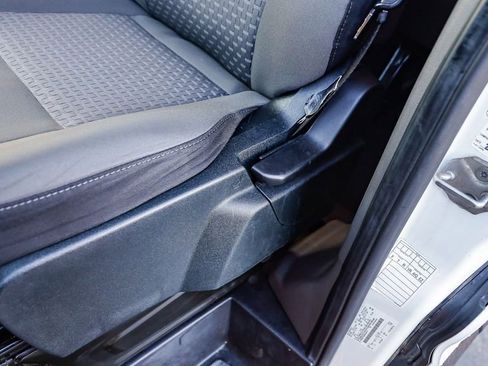 Used 2023 Ford Transit 350 XLT image 22