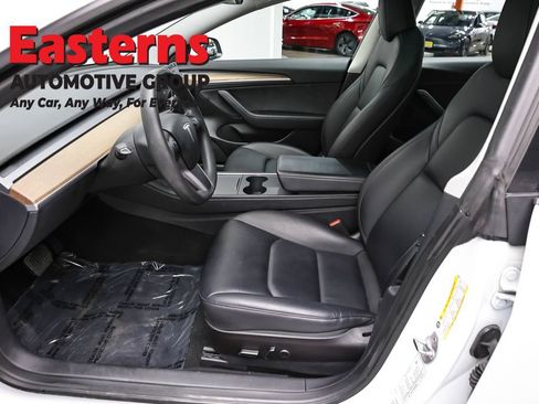 Used 2023 Tesla Model 3 Standard Range RWD image 14