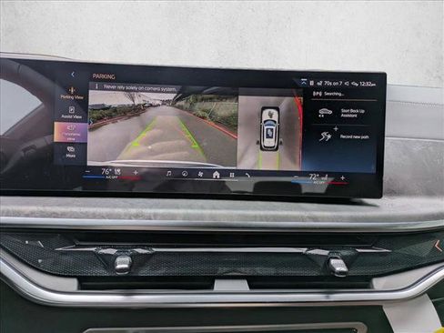 New 2026 BMW X5 xDrive40i w/ Premium Package image 14