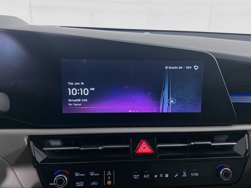 Used 2023 Kia Niro Wind FWD image 21