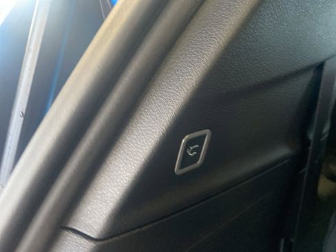 New 2026 Chrysler Pacifica Select image 12