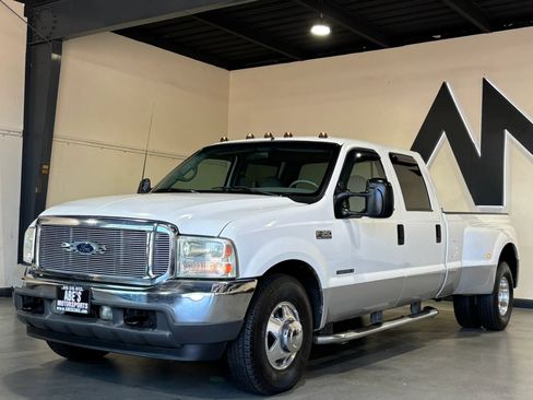 Used 2001 Ford F350 2WD Crew Cab DRW Super Duty image 1