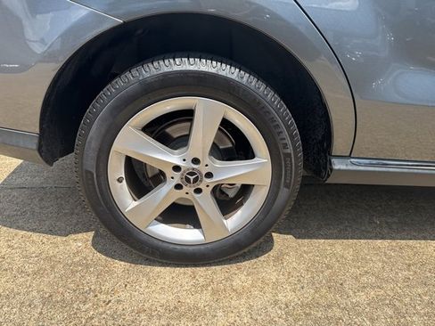 Used 2018 Mercedes-Benz GLE 350 GLE 350 w/ Premium 1 Package image 35