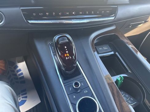 Certified 2023 Cadillac Escalade Premium Luxury Platinum image 25