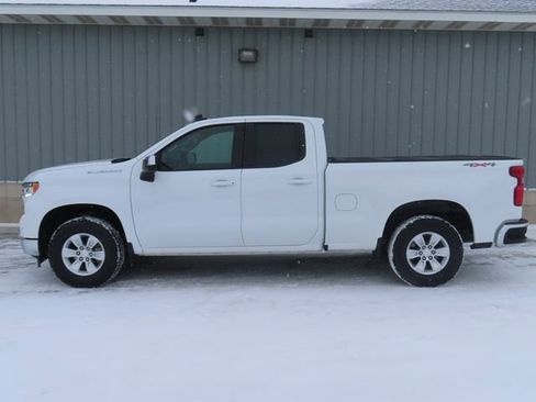 Used 2022 Chevrolet Silverado 1500 LT image 8