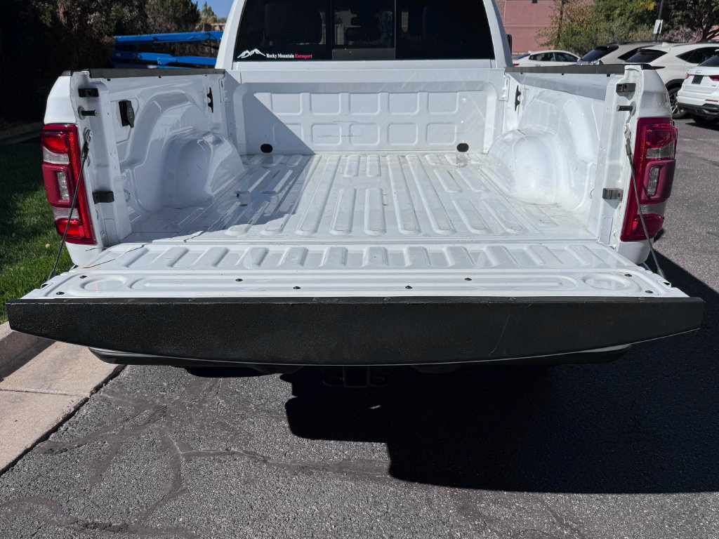 Used 2023 RAM 3500 Laramie AWD/4WD image 11