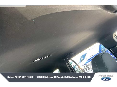 Used 2025 Chevrolet Equinox LT w/ Safety and Technology Package AWD/4WD image 16