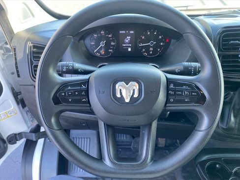 Used 2026 RAM ProMaster 2500 w/ Convenience Group FWD image 10