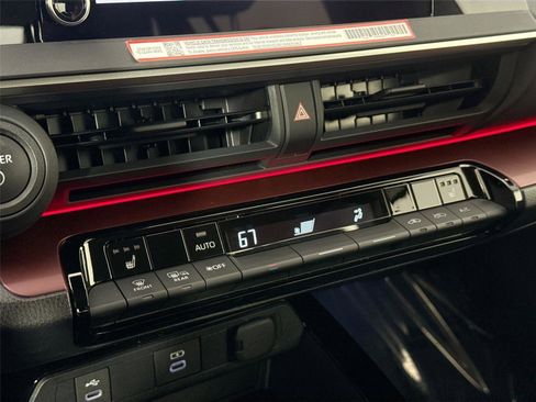 Certified 2025 Toyota Prius Plug-In Hybrid FWD image 25