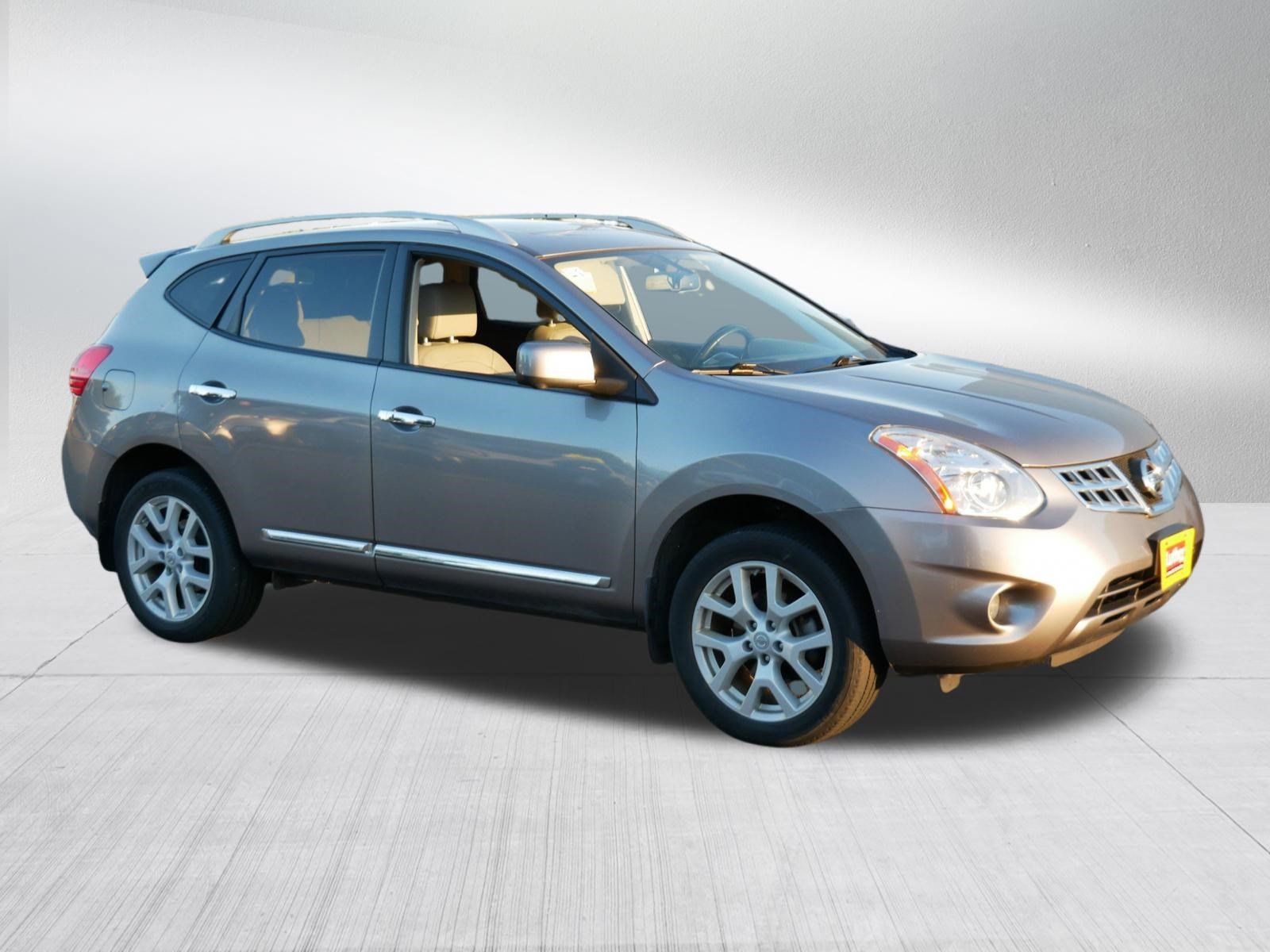 Used 2013 Nissan Rogue SL AWD/4WD image 8