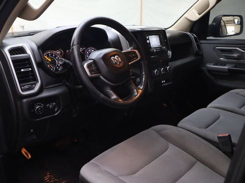 Used 2019 RAM 1500 Big Horn RWD image 17