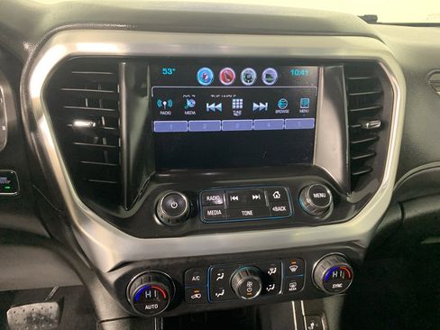 Used 2017 GMC Acadia SLT image 26
