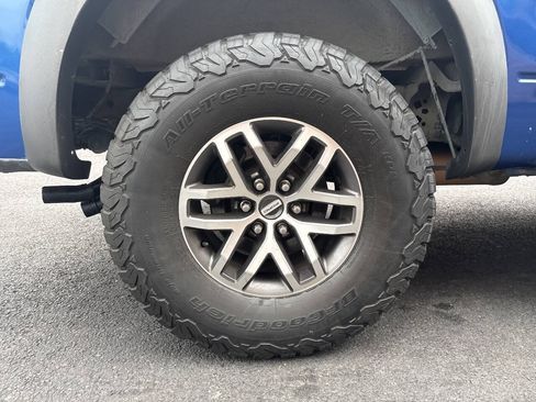 Used 2013 Ford F150 Raptor w/ Luxury Equipment Group AWD/4WD image 39