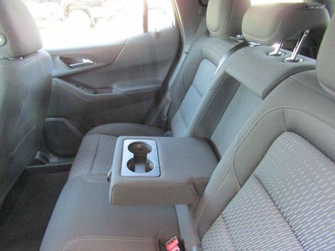 Used 2026 Chevrolet Equinox LT AWD/4WD image 31