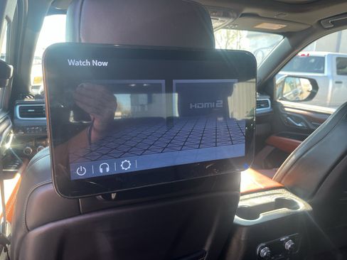 Used 2023 GMC Yukon Denali Ultimate AWD/4WD image 20