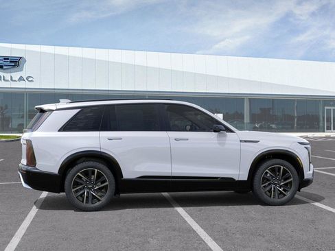 New 2026 Cadillac Vistiq Sport w/ LPO, Floor Liner Package AWD/4WD image 6