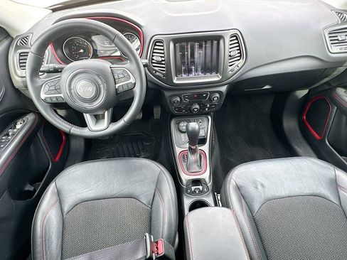 Used 2018 Jeep Compass Trailhawk w/ Safe & Security Group image 23