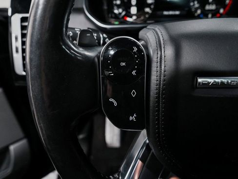 Used 2020 Land Rover Range Rover HSE image 23