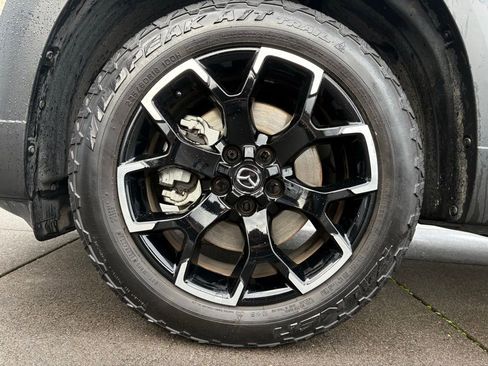 Used 2024 MAZDA CX-50 Meridian Edition w/ Weather Package image 10