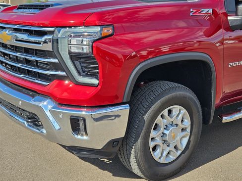 Certified 2024 Chevrolet Silverado 2500 LTZ w/ LTZ Premium Package AWD/4WD image 11