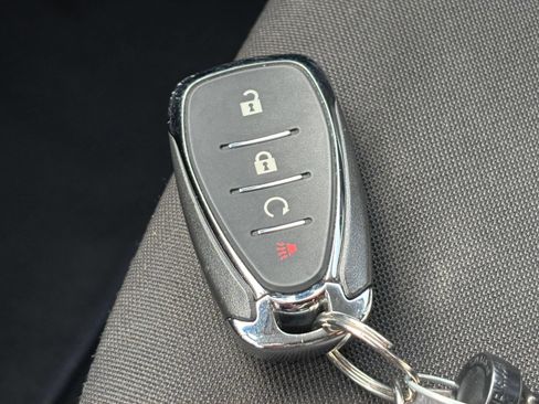 Used 2025 Chevrolet TrailBlazer LT FWD image 22