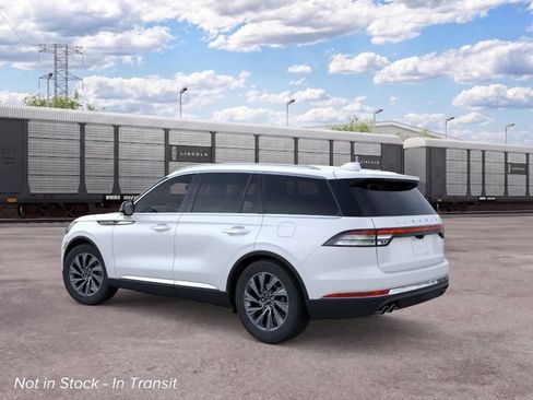 New 2026 Lincoln Aviator AWD image 4