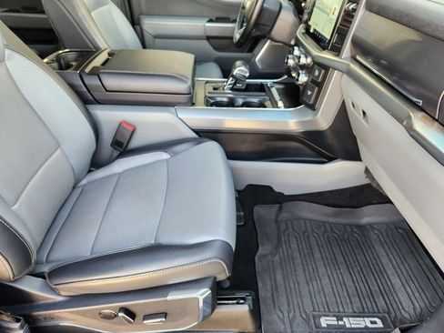 Certified 2022 Ford F150 Lariat w/ Equipment Group 502A High image 13